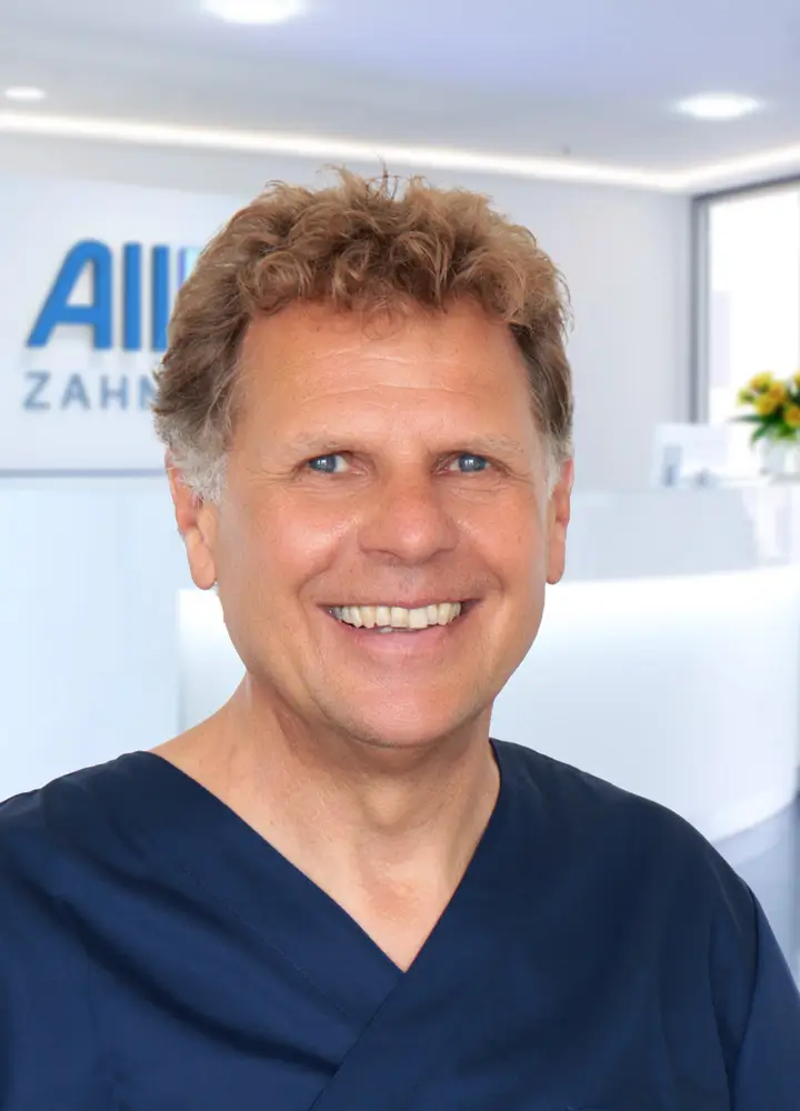 Portrait Oralchirurg Axel Schröder (AllDent Stuttgart)