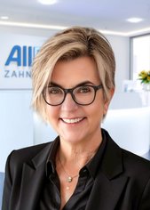 Portrait Klinikmanagerin S. Deininger (AllDent Stuttgart)